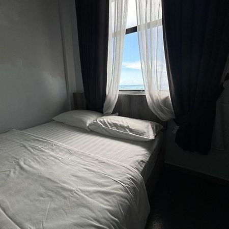 The Room Inn - Pasir Panjang Kampung Kuala Besut Eksteriør bilde
